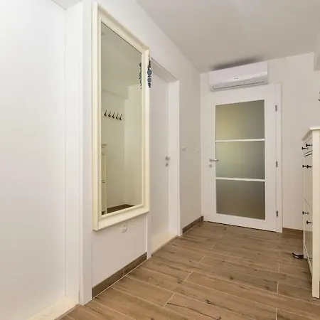 Ricca Seaview * マカルスカ