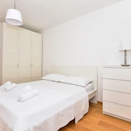 Apartament Ricca Seaview